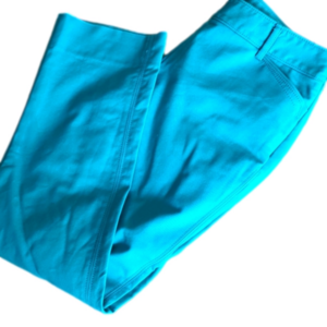 Black house white market cropped dress slacks.